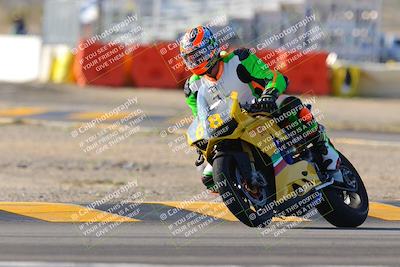 media/Dec-18-2022-SoCal Trackdays (Sun) [[8099a50955]]/Turn 2 (950am)/